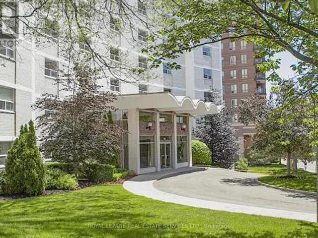 1201 Forsythe Street, Oakville, ON, L6K 3K1 lease for lease | Listing ID W13018 | Royal LePage