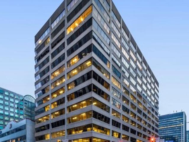 1201 Queen Street