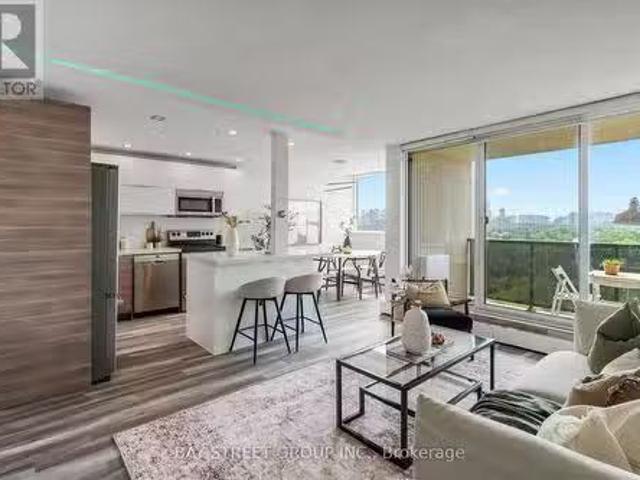 #1201 530 Lolita Gardens, Mississauga, ON, L5A 3T2 condo f.