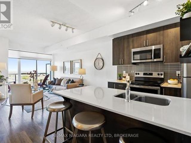 1202 North Service Road, Grimsby Beach, ON, L3M 0H9 condo for sale | Listing ID X12245 | Royal LePage