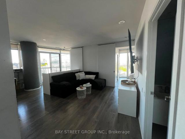 1202 Peter Street, Toronto | 2Beds/2Bath, Condo, $3,550/mo | Condos. Ca