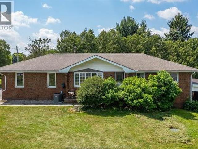 1203 County Rd 27, Lakeshore, ON, N8L 1B7 house for sale | Listing ID 26015 | Royal LePage