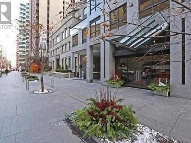 1203 55 Bloor Street E, Toronto, ON, M4W 3W6 condo for sale | Listing ID C12037 | Royal LePage