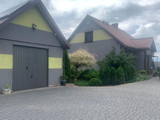 120 110 m², Strzepcz