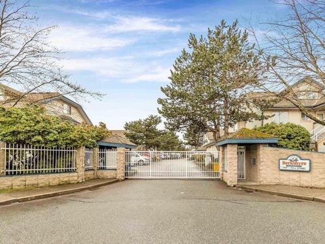 120 7837 A Street, Surrey, BC, V3W 0W9 townhouse for sale | Listing ID R2963 | Royal LePage