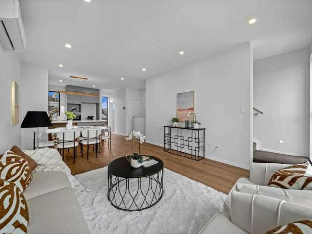 1/20 Ayr Road, Pakuranga, Manukau City