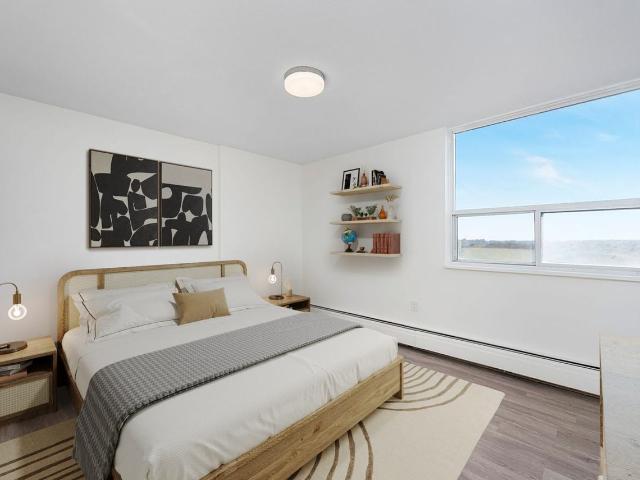 120 Dundas Street East 1 Bedroom Apartment for Rent at 120 Dundas St E, Mississauga, ON L5A 1W6 Cooksville