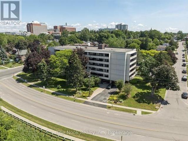 120 Elgin Street W, Oshawa O'Neill, ON, L1G 1S7 condo for sale | Listing ID E13547 | Royal LePage