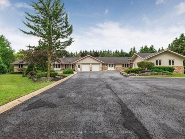 120 Lake Woods Drive