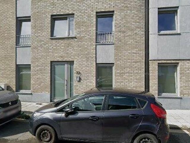 120 m2 apartment for rent in Luik