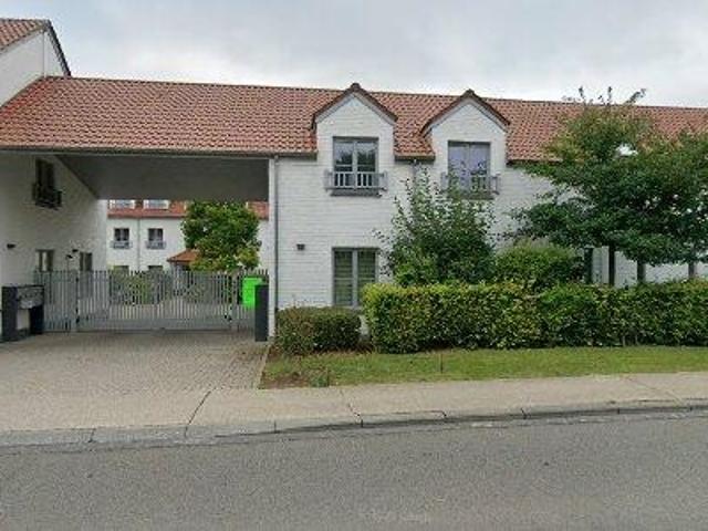120 m2 office space for rent in Lasne