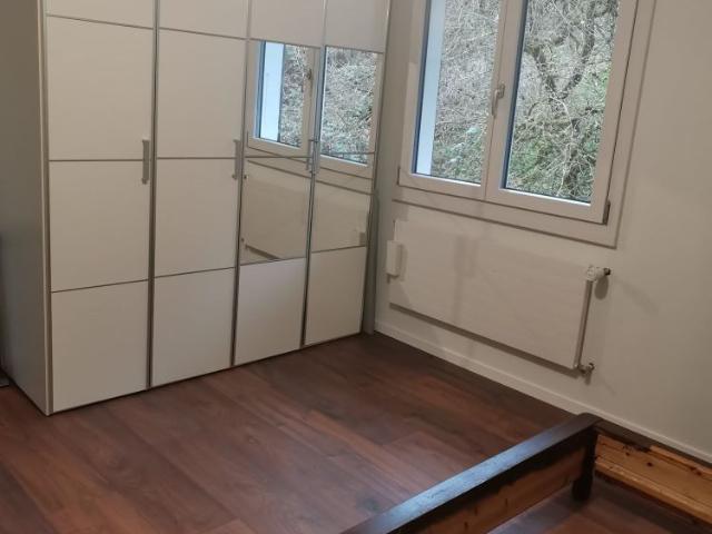 120 m²