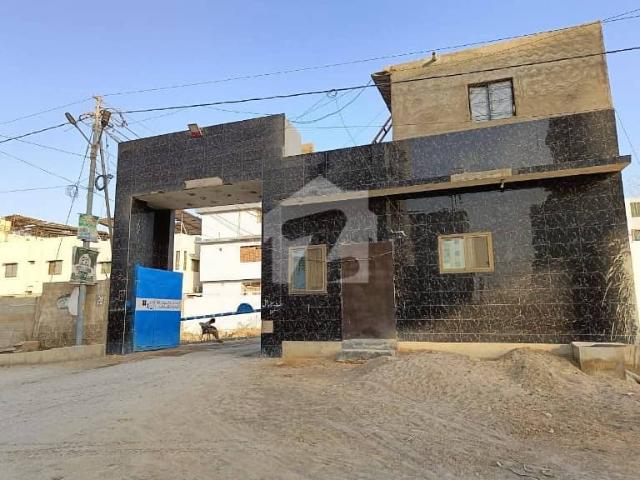 120 Square Yard G+2 Leased Sadaf Co Op Housing Society Sector 15a4 Prime Location 2 Bed DD On Each Floor Direct Owner
