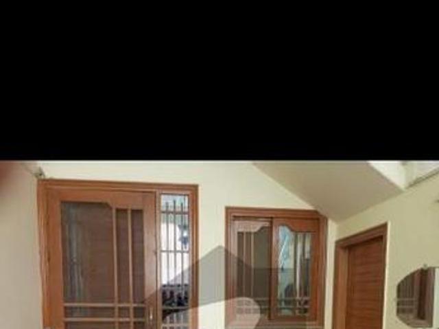 120 Square Yards House available for sale in Saadi Town Block 4 if you hurry Saadi Town Block 4