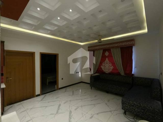 120 Square Yards House For Grabs In Naya Nazimabad