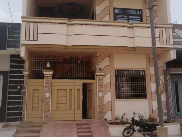 120 Sq. Yard house, first floor is available for rent. Karachi Gulshan e Maymar ID 12052