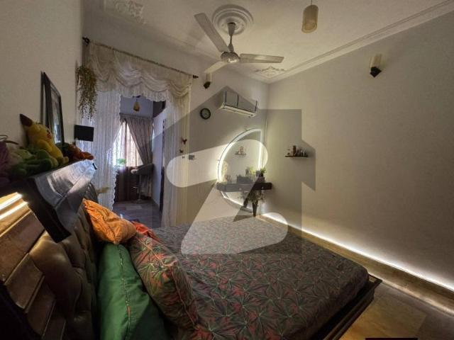 120 Sq.Yards Block 13D1 Maintained Semi Triple Story Banglow Gulshan e Iqbal Block 13/D 1