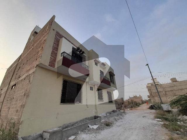 120 Square Yard House For Urgent Sale