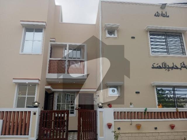 120 SQ. yds. Luxury Villa Naya Nazimabad