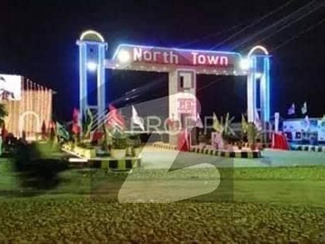 120 SQ Yds Leased Plot For Sale In Executive Block North Town Residency Phase 1