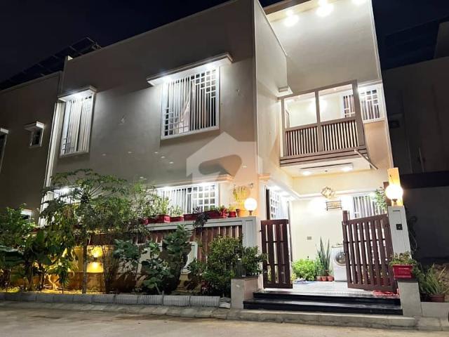 120 SQ Yds Villa For Sale