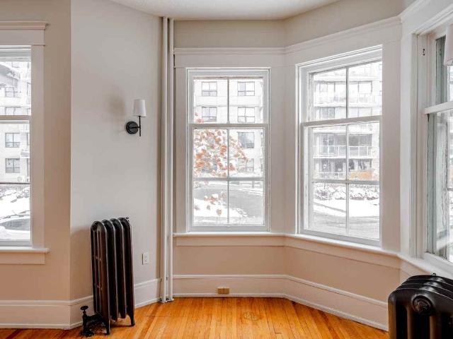 120 Wurtemburg 2 Bedroom Apartment for Rent at 120 Wurtemburg St, Ottawa, ON K1N 8M3 Lower Town