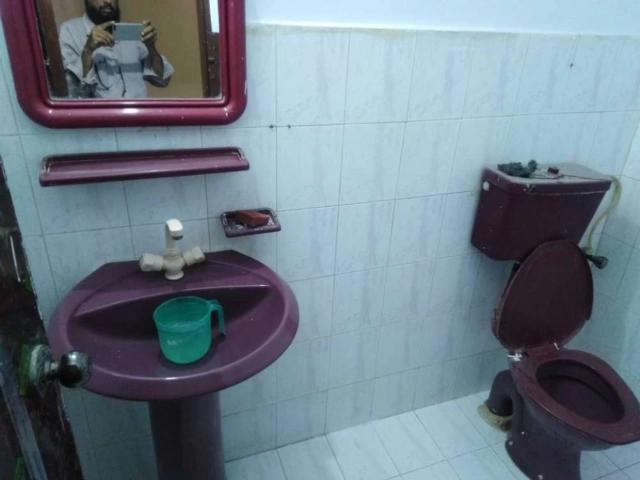 120 yard ground floor portion Karachi Suparco Road ID 33139