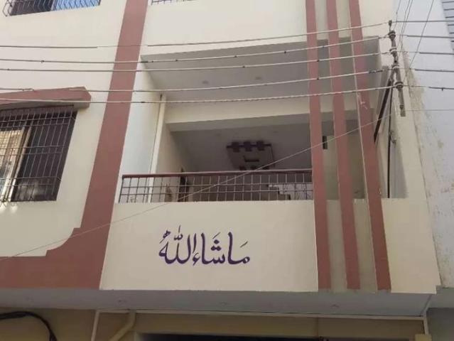 120 yards house in Decent houses Gulistan e Johar Karachi Gulistan e Jauhar Block 7 ID 13330