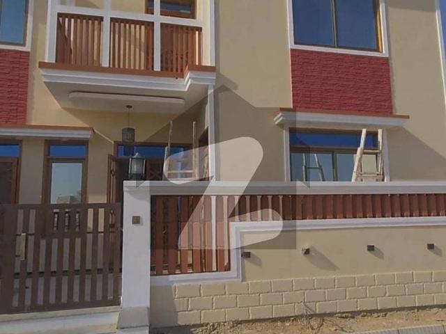 120 Yards. Luxury Villa In Block M