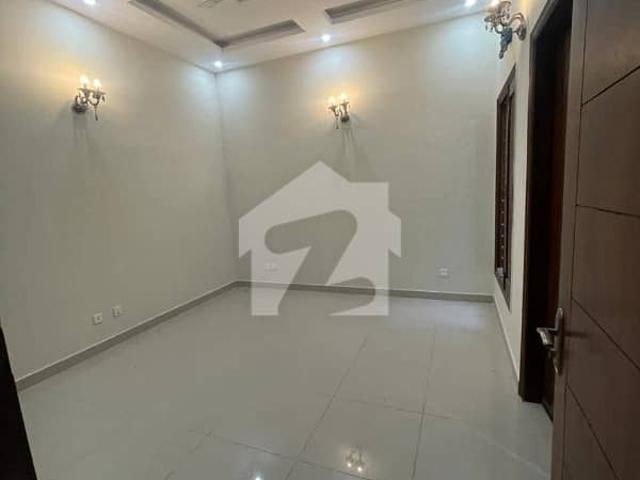 120 Yr Bungalow Is For Rent