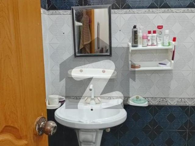 120sq Good Condition Saadi Town Block 5