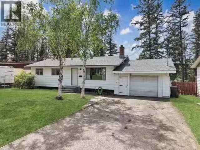 1215 12Th Avenue, Williams Lake, BC, V2G 2N9 house for sale.