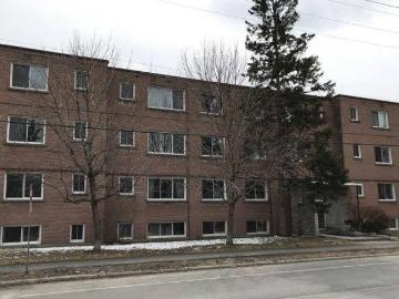 1216 Shillington Apartments for Rent in Carlington Ottawa ON K1Z 7Z4 with 1 Floorplan