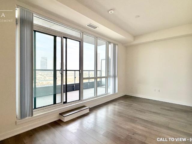 1217 10 Honeycrisp Cres, Vaughan, Ontario L4K 0M7 STUNNING STUDIO APARTMENT WITH MODERN AMENITIES Condo for Rent