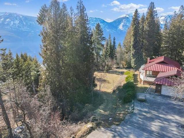 12185 3A Highway, Boswell, BC, V0B 1A0 house for sale | Listing ID 10336 | Royal LePage