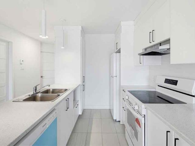 1219 1223 Notre Dame 3 Bedroom Apartment for Rent at 1219 Rue Notre Dame, Gatineau, QC J8P 1P5 Quartier de Riviere Blanche