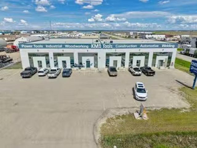 12102 101 Avenue, Grande Prairie, AB, T8V 8A9 commercial for.