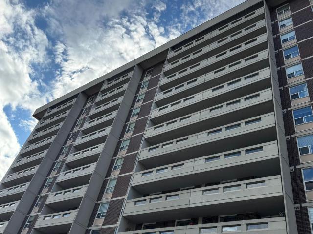1210 60 INVERLOCHY Boulevard, Thornhill | 3Beds/2Bath, Condo, $628,000 | Condos. Ca