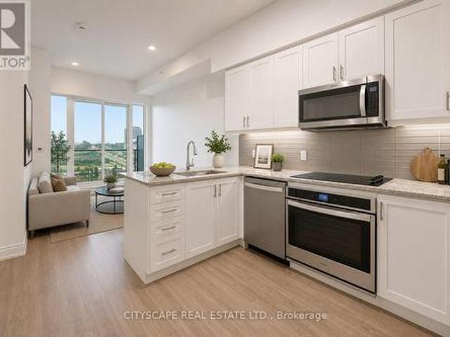 1210 9 Yonge Street, Richmond Hill, ON, L4C 0X5 condo for sale | Listing ID N13591 | Royal LePage