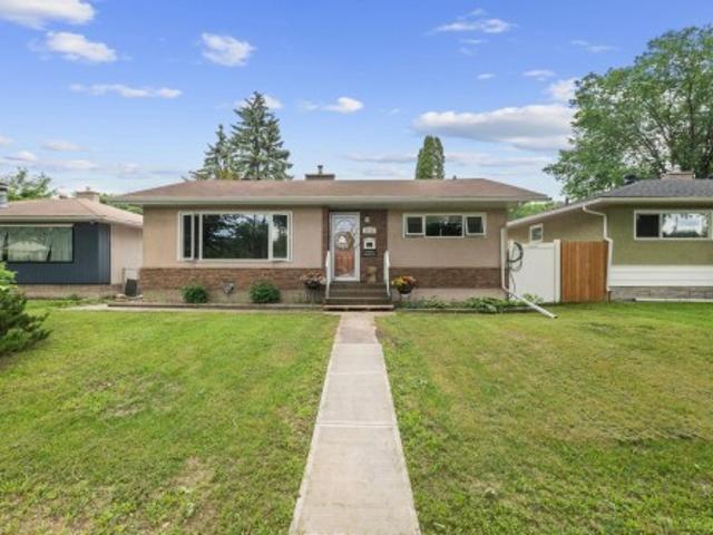 1211 Street, Edmonton, AB, T5W 3L8 house for sale | Listing ID E4496 | Royal LePage