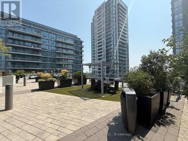 1211 1 The Queensway Street, Toronto, ON, M8Z 0C6 condo for sale | Listing ID W13554 | Royal LePage