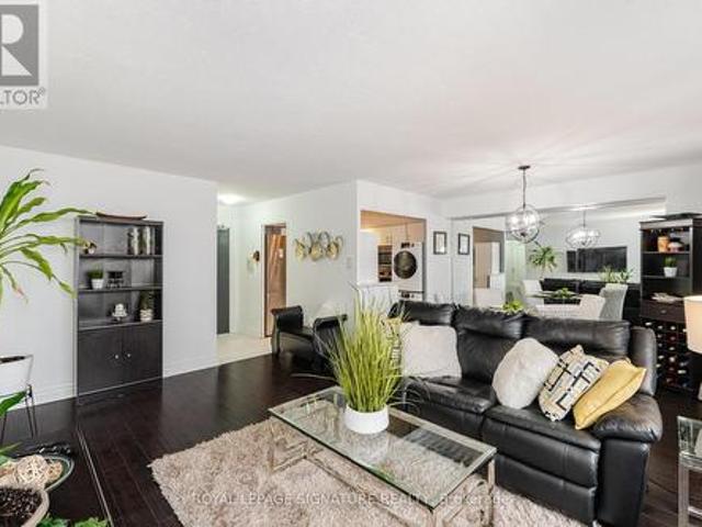 1212 The West Mall Drive, Toronto, ON, M9C 1G1 condo for sale | Listing ID W12095 | Royal LePage