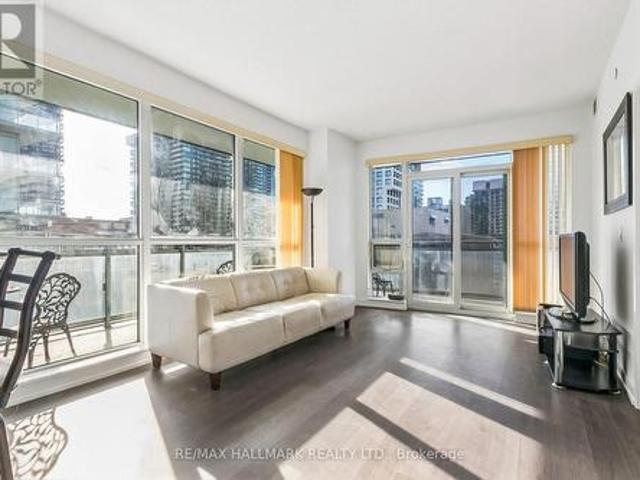 1212 98 Lillian Street, Toronto, ON, M4S 0A5 condo for sale | Listing ID C13492 | Royal LePage