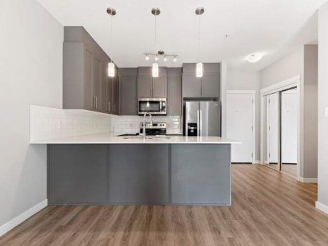 121 812 Welsh Dr Sw, Edmonton, AB, T6X 1Y7 condo for sale | Listing ID E4501 | Royal LePage