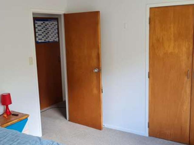 1/21 Capricorn Place, Browns Bay, North Shore City