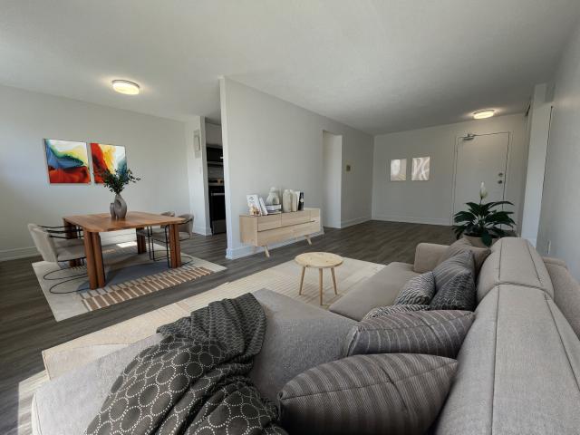 121 Dudhope Avenue 2 Bedroom Apartment for Rent