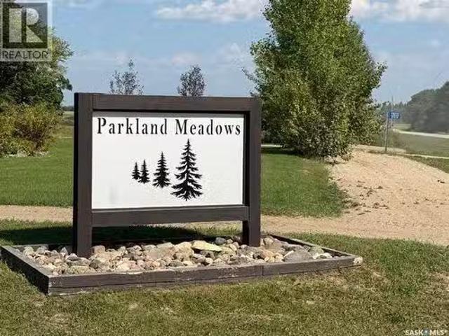 121 Kingfisher Way, Paddockwood Rm No. 520, SK, S0J 0N0 vaca.