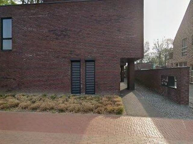 121 m2 apartment for rent in Peer