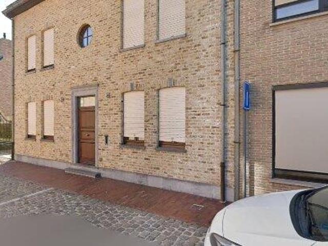 55 m2 office space for rent in Kortemark