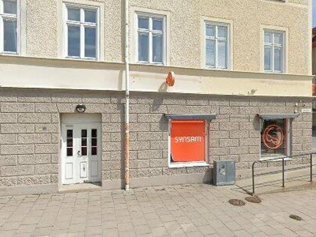 121 m2 lägenhet uthyres i Flen
